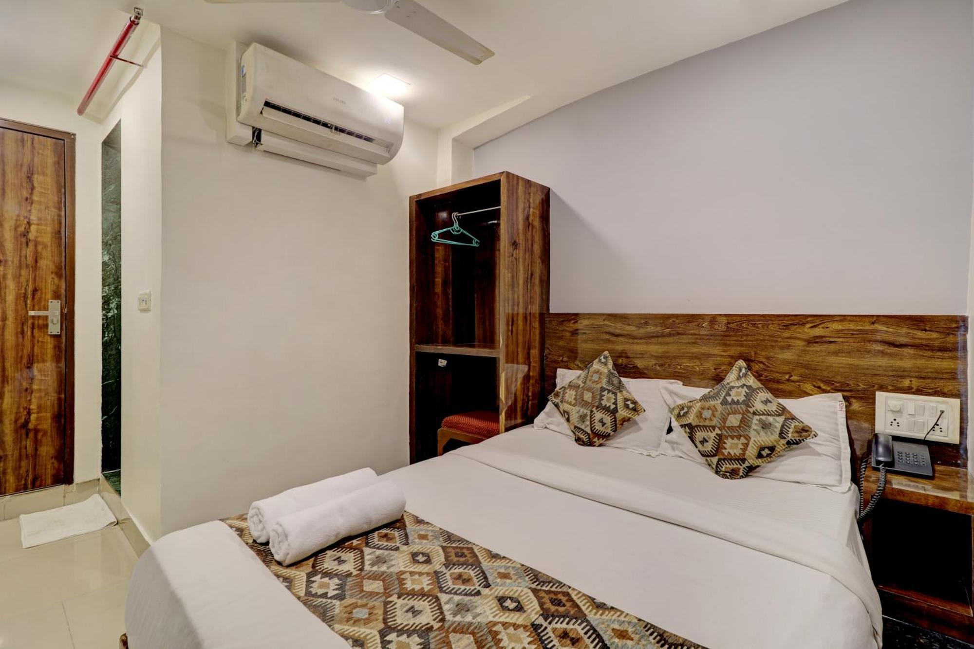 Hotel Merry Gold Bombay Esterno foto