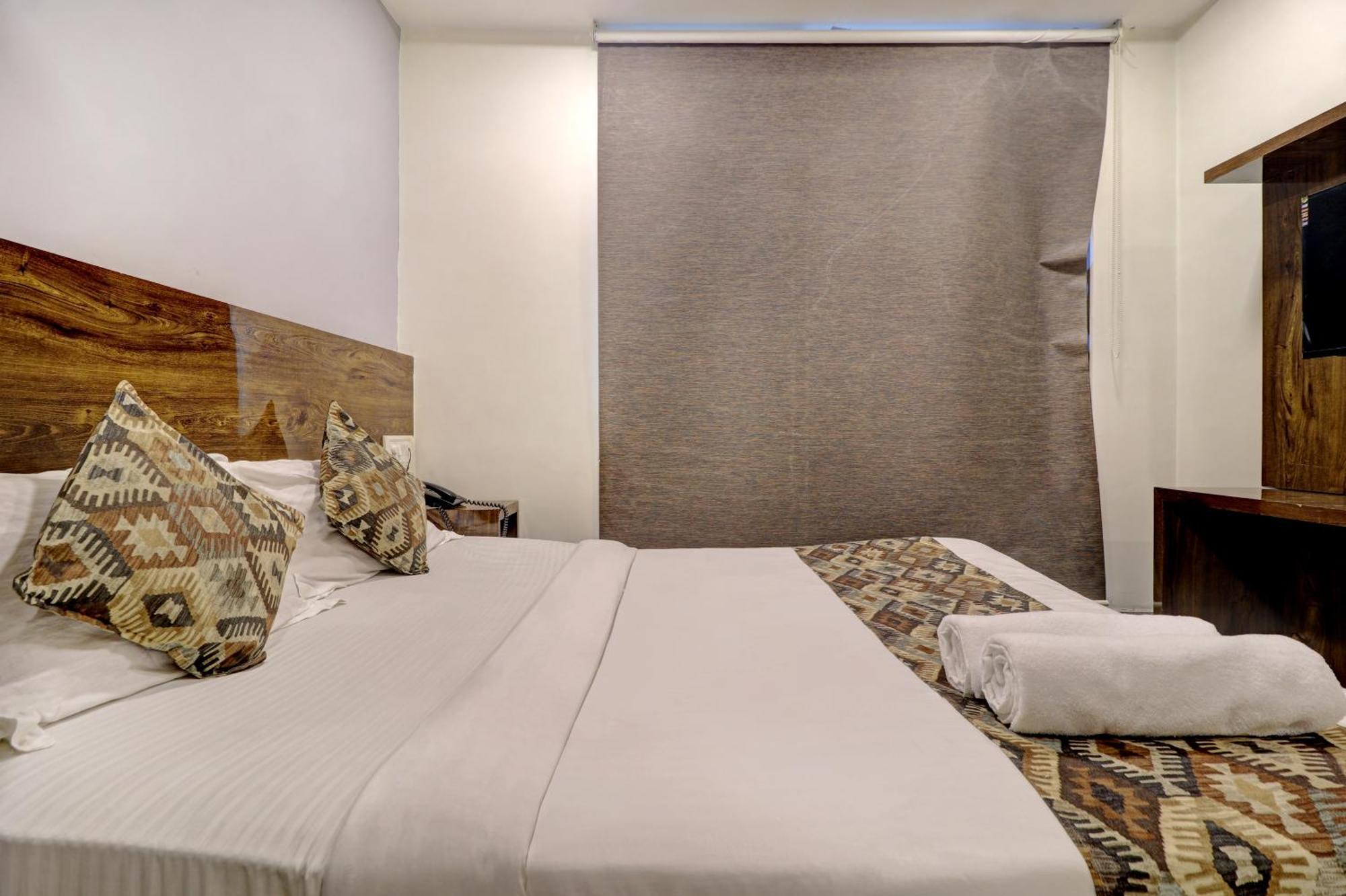 Hotel Merry Gold Bombay Esterno foto